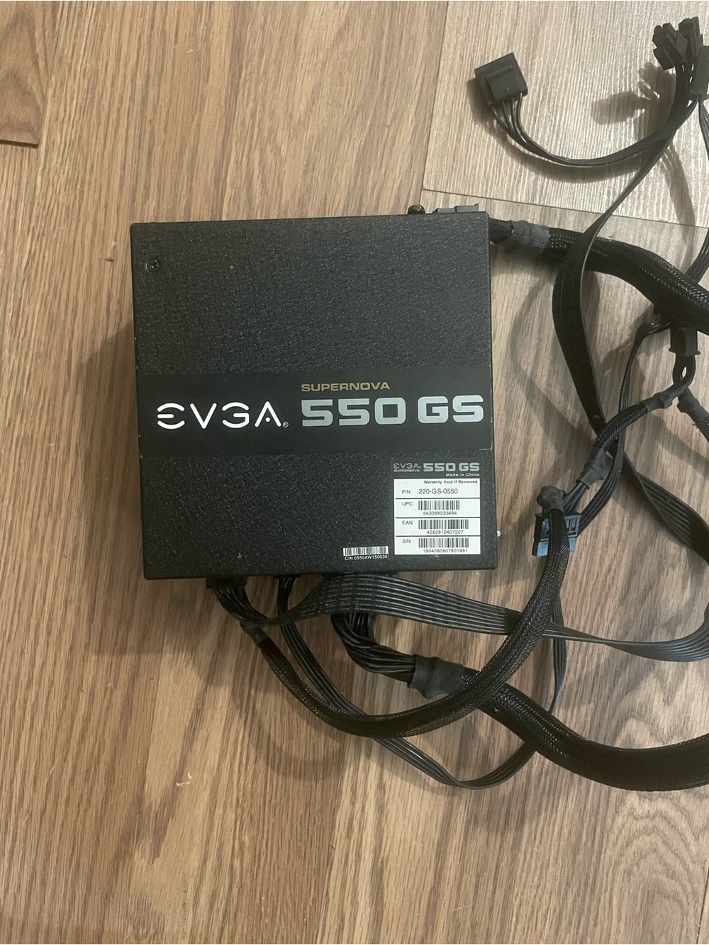EVGA 550 GS Power Supply - Black with Gold Accent